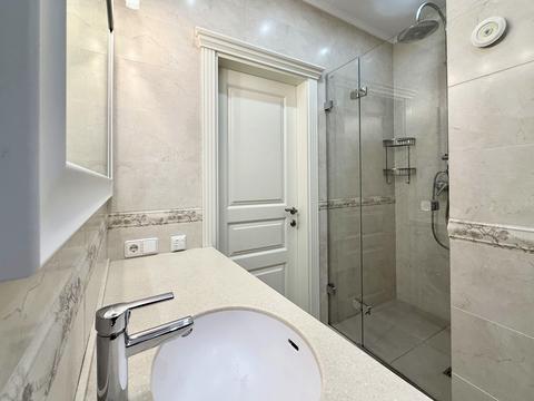 квартира по адресу Ревуцкого ул., 7-В