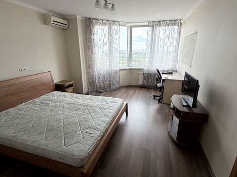 квартира за адресою Верховинна вул., 41