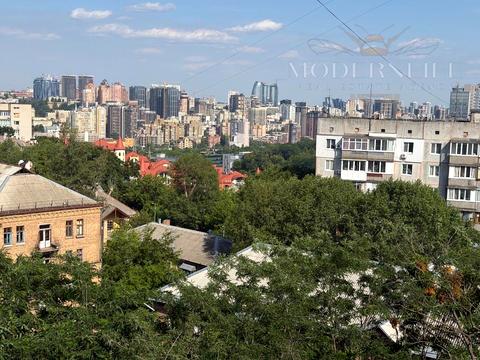 квартира по адресу Романа Ратушного ул. (Волгоградська), 5
