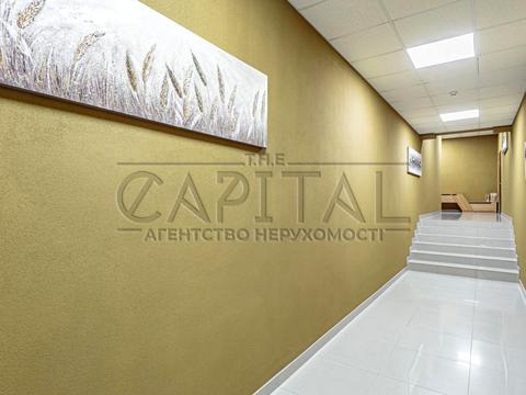 комерційна за адресою Берестейське шосе (Брест-Литовське), 1