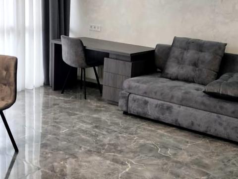 квартира за адресою Залізнична вул., 7П