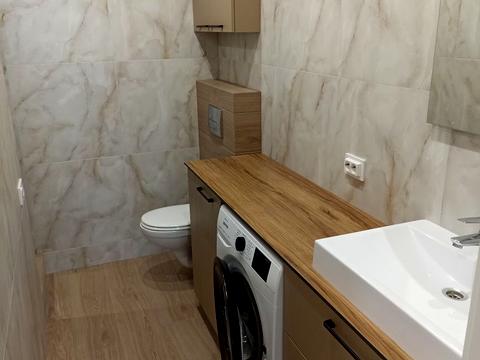 квартира за адресою Олександра Олеся вул., 3