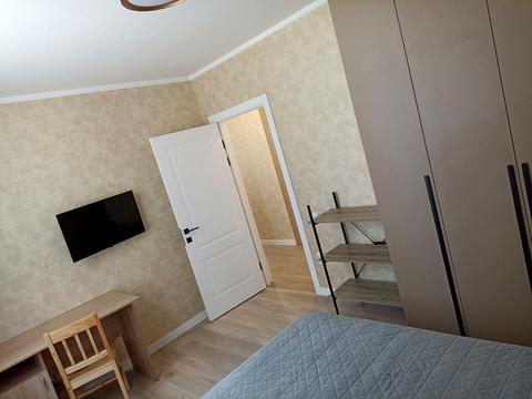 квартира за адресою Олександра Олеся вул., 3