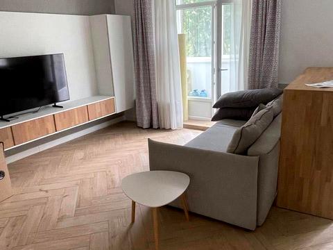 квартира за адресою Інститутська вул., 18