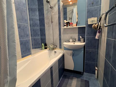 квартира за адресою Металургів вул., 30