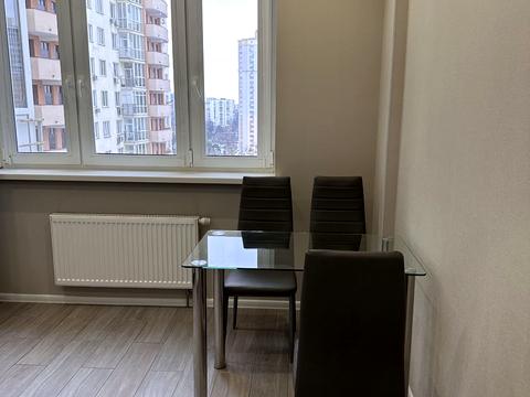 квартира за адресою Київ, Юрія Поправки вул. (Миколи Лебедєва), 4/39-А