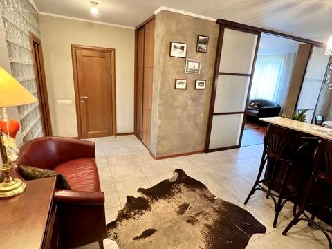 квартира за адресою Феодосійський пров., 14