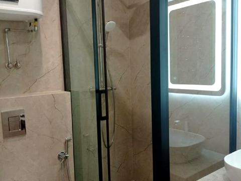 квартира по адресу Краснова ул., 1-В
