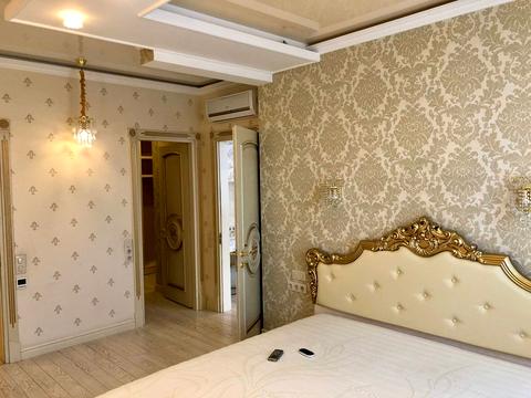 квартира за адресою В'ячеслава Чорновола вул., 27