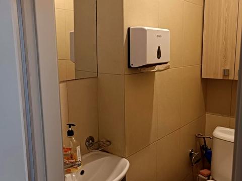 комерційна за адресою Незалежності бульв. (50 років Жовтня), 8