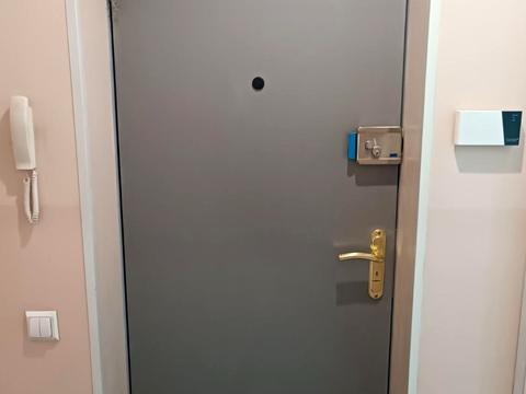 комерційна за адресою Незалежності бульв. (50 років Жовтня), 8