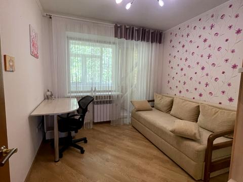 квартира за адресою Грушевського вул., 82