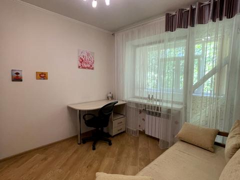квартира за адресою Грушевського вул., 82