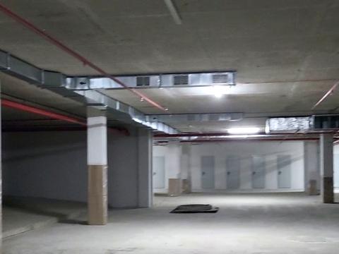 паркомісце за адресою Ковалевського узвіз, 7