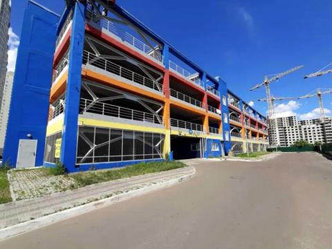 паркомісце за адресою Софії Русової вул., 9