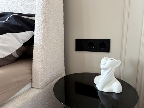 квартира за адресою Салютна вул., (Будинок 02301-02303)
