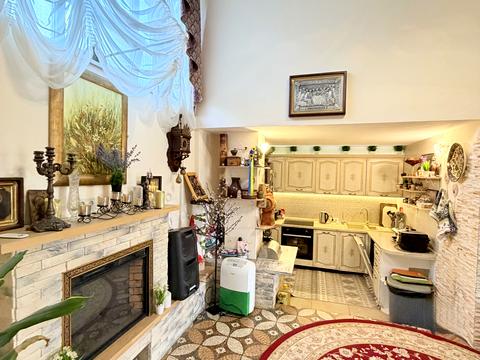 квартира по адресу Соборная ул., 28