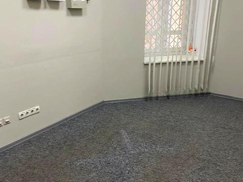 комерційна за адресою Дніпро, Дмитра Яворницького просп. (Карла Маркса), 68