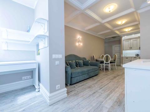 квартира за адресою Сім'ї Кульженків вул. (Петра Дегтяренка), 35