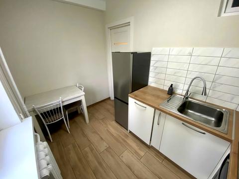 квартира за адресою Олександра Довженка вул., 12