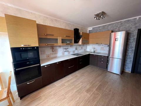 квартира по адресу Драгоманова ул., 2-А