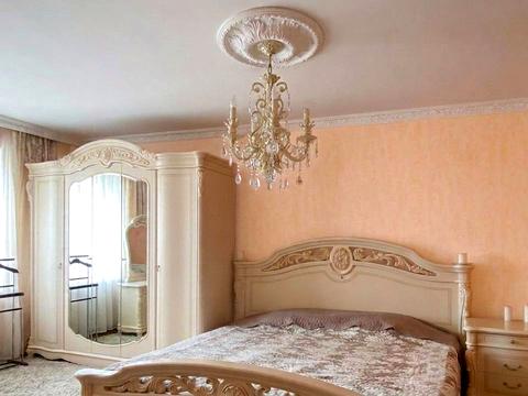 квартира за адресою Зої Гайдай вул., 9-А