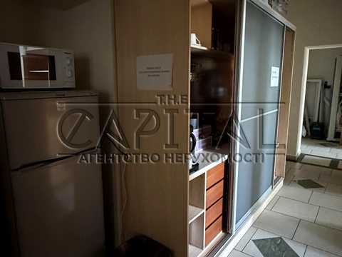 коммерческая по адресу Жилянская ул., 7