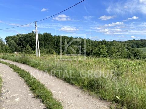 ділянка за адресою Чарівні