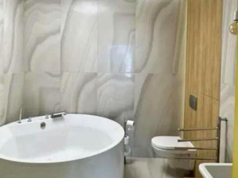 квартира по адресу Николая Ушакова ул., 1-Г