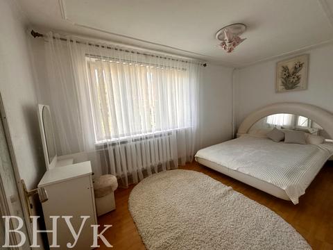 квартира за адресою Сергія Скальда вул. (Комарова), 18