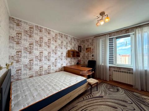 квартира за адресою Дніпровська набережна вул., 19-В