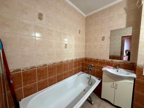 квартира за адресою Дніпровська набережна вул., 19-В
