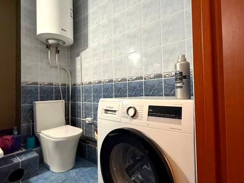 квартира за адресою Дніпровська набережна вул., 19-В