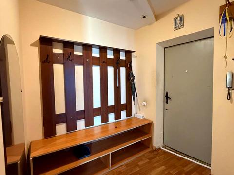 квартира за адресою Дніпровська набережна вул., 19-В