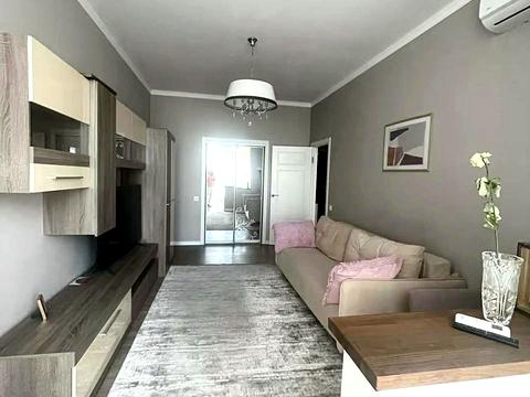 квартира за адресою Французький бульв., 60г