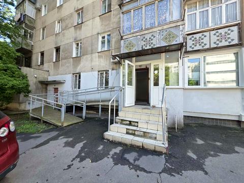 комерційна за адресою Незалежності вул. (Армійська), 12