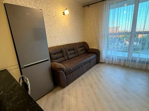 квартира за адресою Володимира Великого вул. (Артема), 10-Б