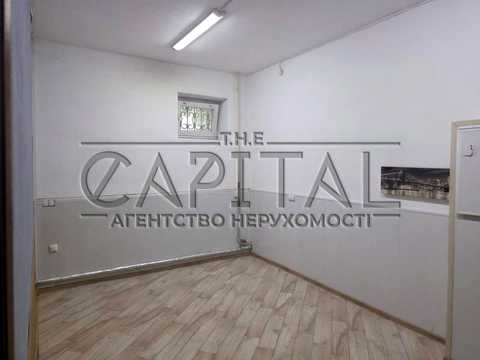 комерційна за адресою Київ, Чоколівський бульв., 10