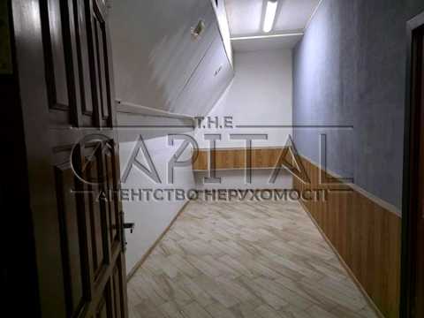 комерційна за адресою Київ, Чоколівський бульв., 10