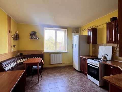 квартира за адресою Підпечерська вул., 8