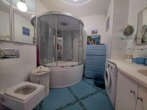 квартира за адресою Анни Ахматової вул., 46