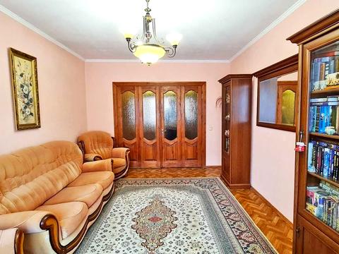 квартира по адресу Пражская ул., 21/1