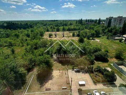 квартира за адресою Сергія Параджанова вул. (Вахрушева), 34