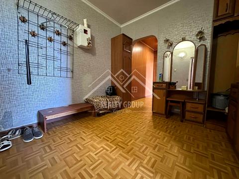 квартира за адресою Сергія Параджанова вул. (Вахрушева), 34