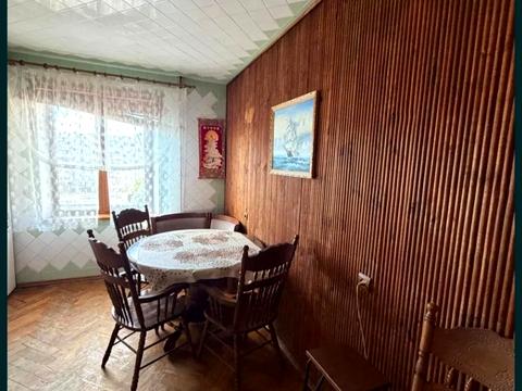 квартира за адресою Євгена Чикаленка вул., 81/3