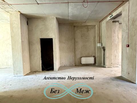комерційна за адресою Клубна вул., 12