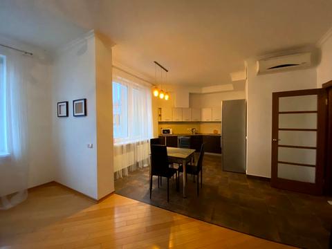 квартира за адресою Дмитрівська вул., 80