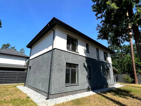 будинок за адресою Революції Гідності вул. (Революції), 10