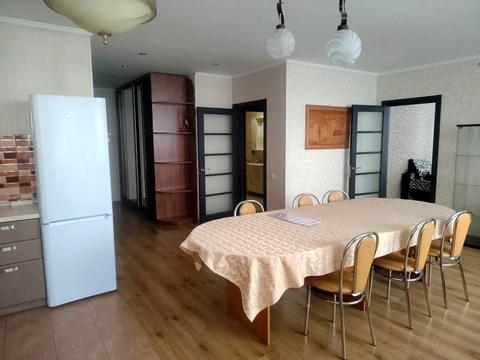 квартира за адресою Миколи Бажана просп., 8-Б