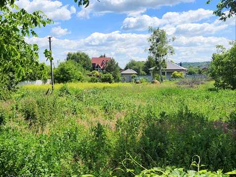 участок по адресу Свято-МИхайлівська